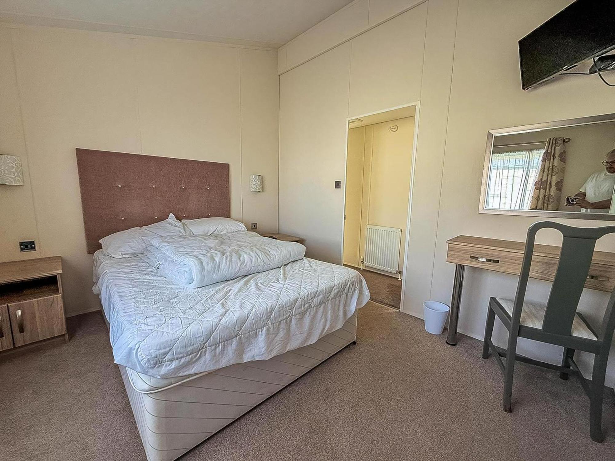 Luxury Lodge At Suffolk Sands Holiday Park Ref 45009Mv Felixstowe Exterior foto